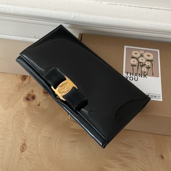 Salvatore Ferragamo Wallet Long - Picture 4 of 10